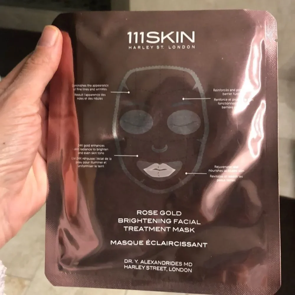 𝅺111skin Harley St. London Rose Gold Facemask